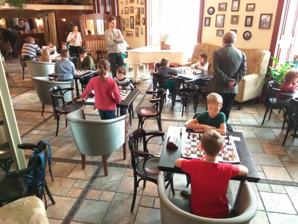 Шахматный турнир в Москве